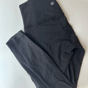 Lululemon black cheetah print yoga pants